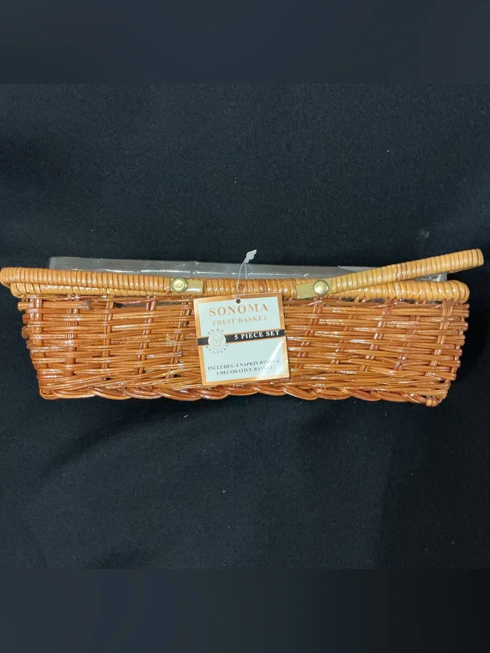 Sonoma Fruit Ceramic Napkin Rings in Green, Red, Yellow, Purple & 1 basket